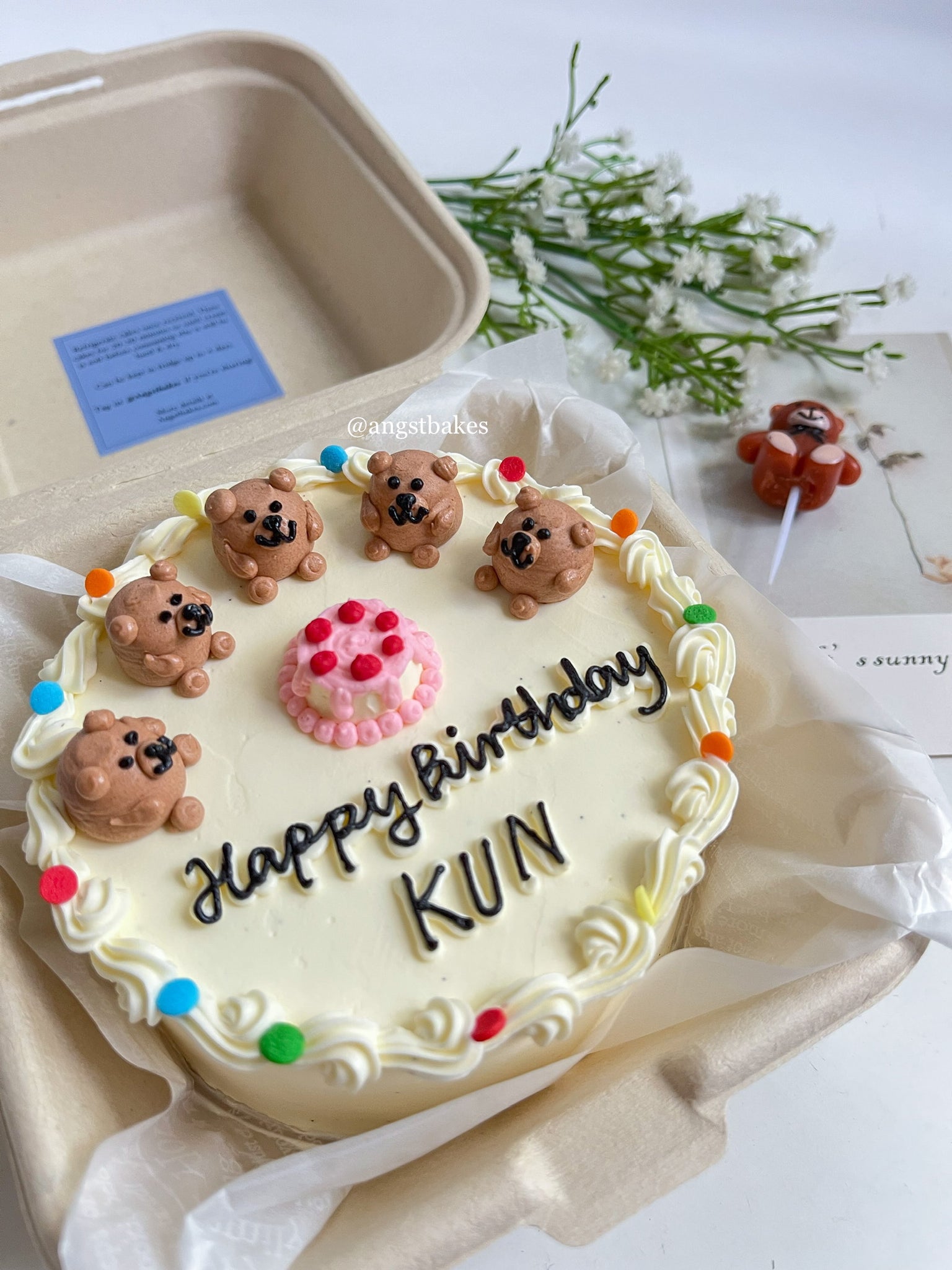 3D- Baby bears with mini cake